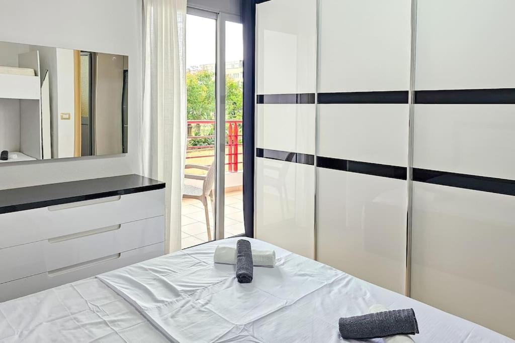 Apartament Lovely In Durrës
