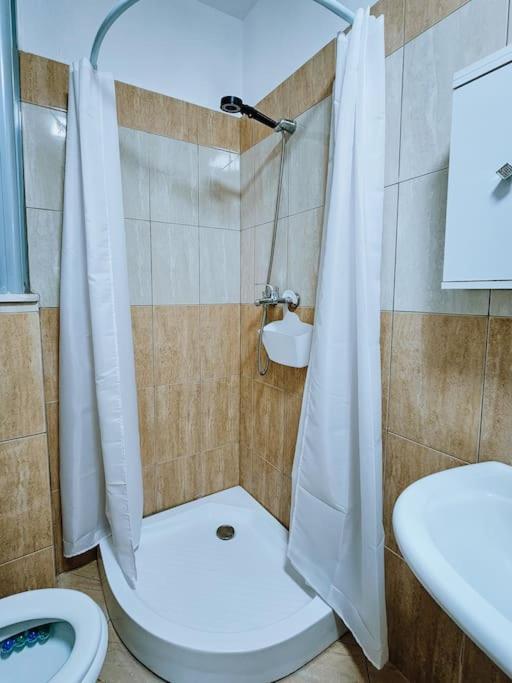 Apartament Lovely In *